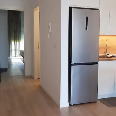 Modern 1br San Pietro شقة Plazhi San Pietro