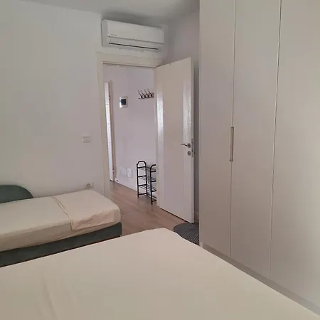 Modern 1br San Pietro