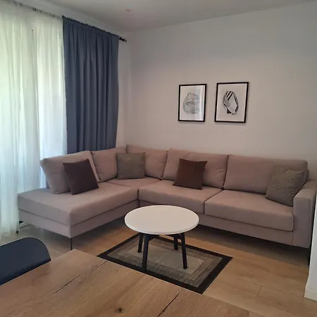 Modern 1br San Pietro *