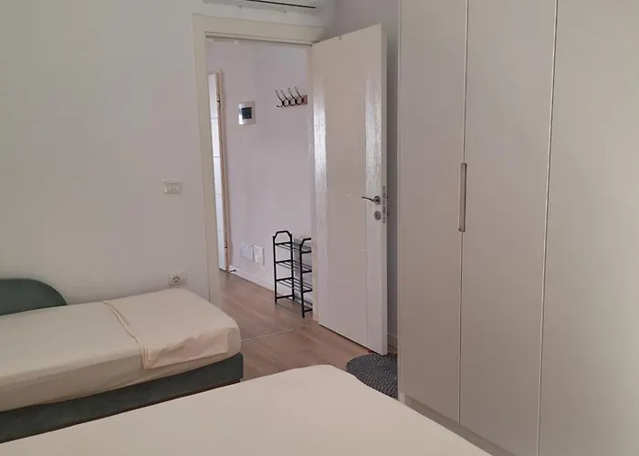 Modern 1br San Pietro