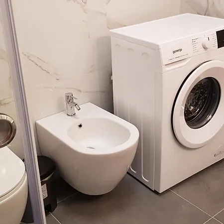 アパート Modern 1br San Pietro *