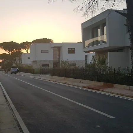 Modern 1br San Pietro アパート Plazhi San Pietro